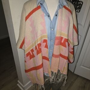 Umgee Cream and Tan Knit Shawl